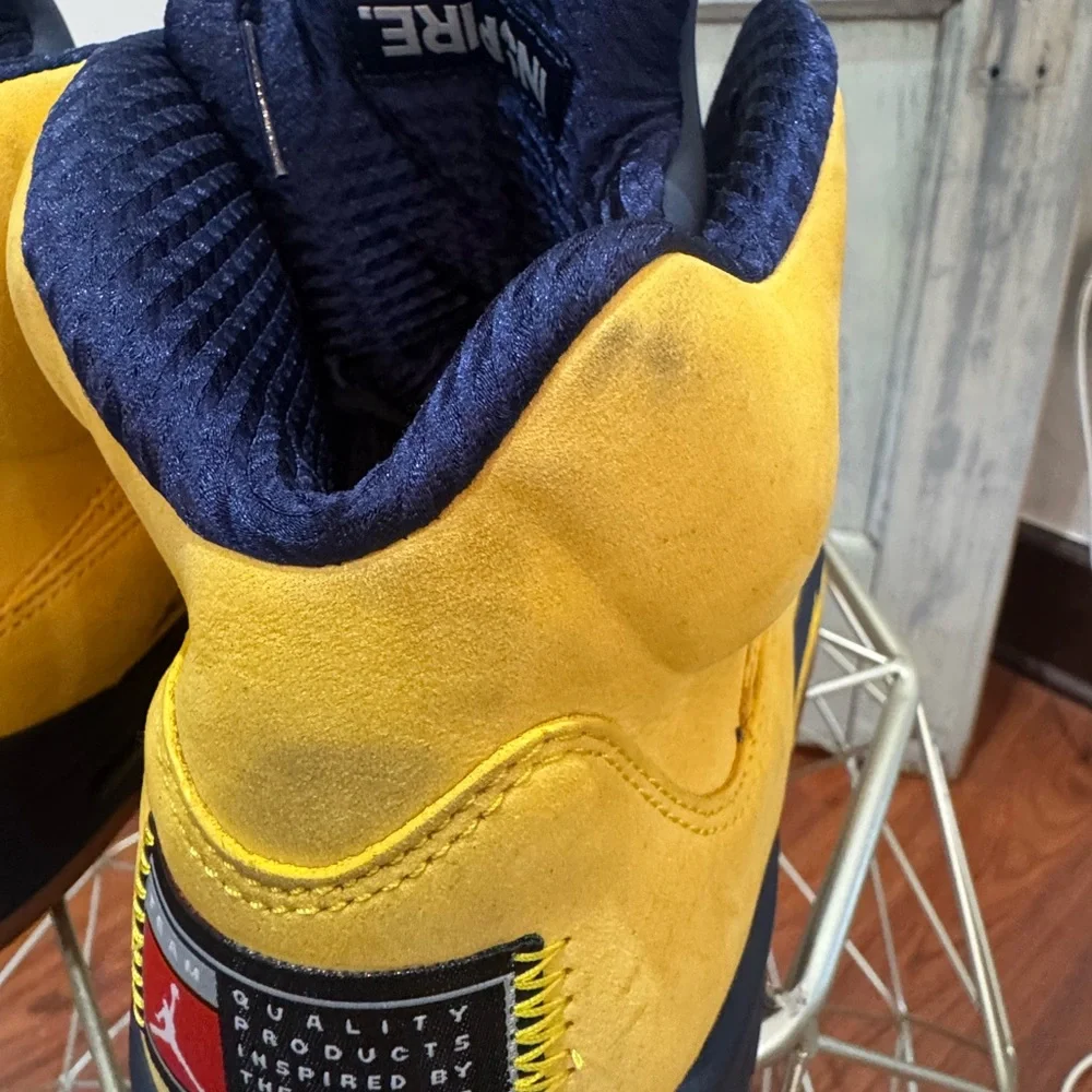Nike  Air Jordan 5 Retro SP 